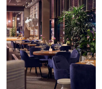 Luxe 4*-hotel met SKYBAR in Leeuwarden