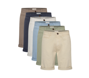 De Mario Russo Chino Short is verkrijgbaar in 6 kleuren.