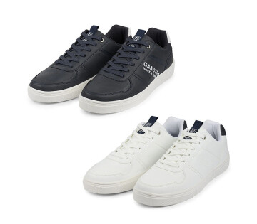 De Gaastra Heren Sneakers Alex zijn verkrijgbaar in marineblauw en wit. 