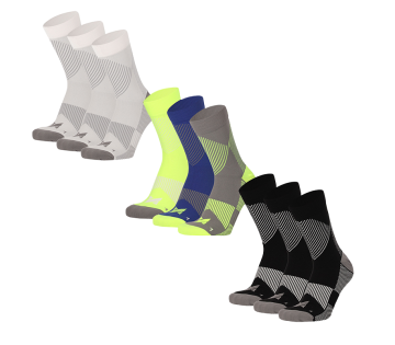 De 3-Pack Comfort Essentials Lage Sport Compressiesokken zijn verkrijgbaar in 3 kleuren.