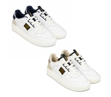 Paar wit/bmarineblauw en wit/beige PME Legend Gobbler sneakers schuin van voren getoond. 