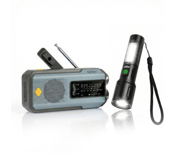 Noodradio® FM Radio met GRATIS Zaklamp