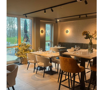 Geniet in een GLOEDNIEUW 4*-boutiquehotel incl. ontbijt, glas Glühwein en GRATIS parkeren!