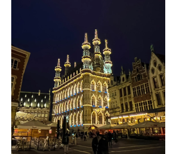Modern 4*-hotel op een TOP LOCATIE in het centrum van Leuven incl. ontbijt en 3-gangendiner!