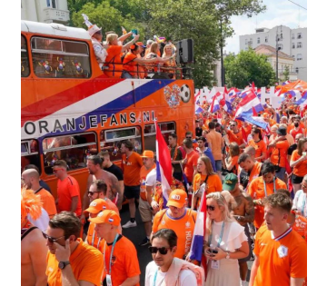 Oranje boven! Ervaar het EK gevoel in Berlijn met overnachting