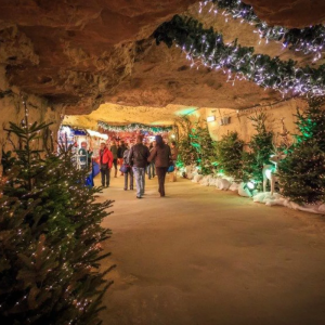 Ontdek de kerstsfeer in Valkenburg incl. ontbijt