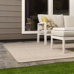 Het Xilento Premium Outdoor vloerkleed in gevlochten beige.