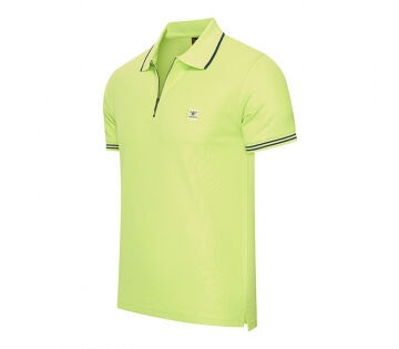 De Cappuccino Zip Polo Torino in de kleur lime. De Cappuccino Zip Polo Torino in de kleur lime.