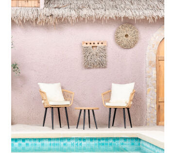 De Feel Furniture 3-delige Koffieset Ibiza heeft een exotisch design.
