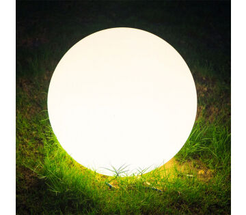 De Hyundai Lighting 2-in-1 LED Lichtbol met RGB 20 cm. De Hyundai Lighting 2-in-1 LED Lichtbol met RGB 20 cm.