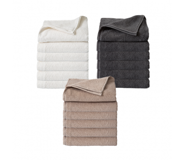 De set van 3 Ten Cate 100% Katoenen Handdoeken is verkrijgbaar in 3 kleuren. De set van 3 Ten Cate 100% Katoenen Handdoeken is verkrijgbaar in 3 kleuren.