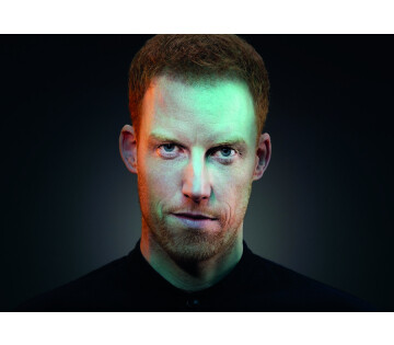 René van Meurs - Noodzakelijk kwaad in Delfzijl