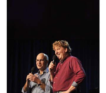 Harm en Roelof - Kraant op ’t taofelzwilkie in Hoogeveen