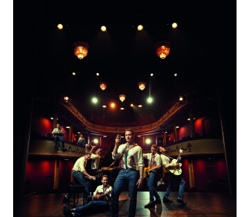 Douwe Bob - I believe in fairy tales - theatertour in Drachten