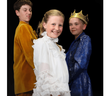 Stichting Featherhair Creations - De Koning is van Mij in Steenwijk