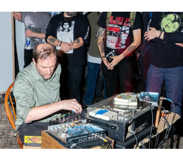 ZOT presents: Aaron Dilloway in Groningen