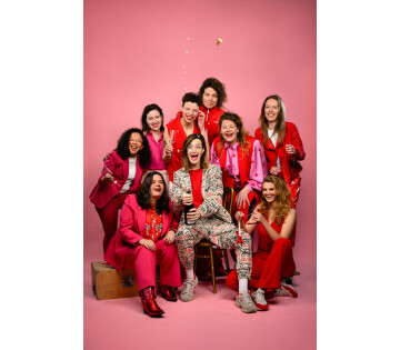 Yora Rienstra, Vera Marijt e.a. - Vrouwejaars in Leeuwarden