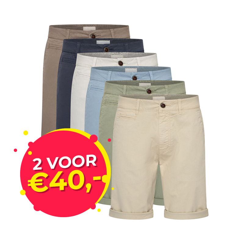 De Mario Russo Chino Short is verkrijgbaar in 6 kleuren. De Mario Russo Chino Short is verkrijgbaar in 6 kleuren.