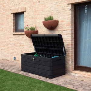 Toomax Weersbestendige Opbergbox Dolomiti in actie.